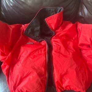 Columbia Men’s medium shirt  Red and black Puffer Jacket reversible short jacket